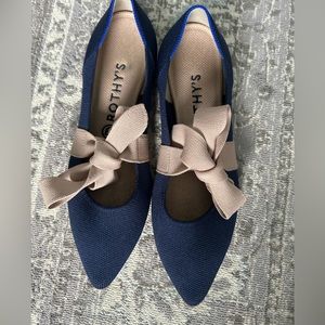 Rothys, size 8.5. Gently used.